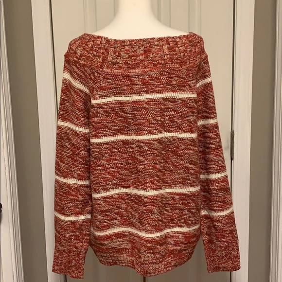 Women’s Sparkly Red Maurice’s Sweater Medium - Picture 4 of 7